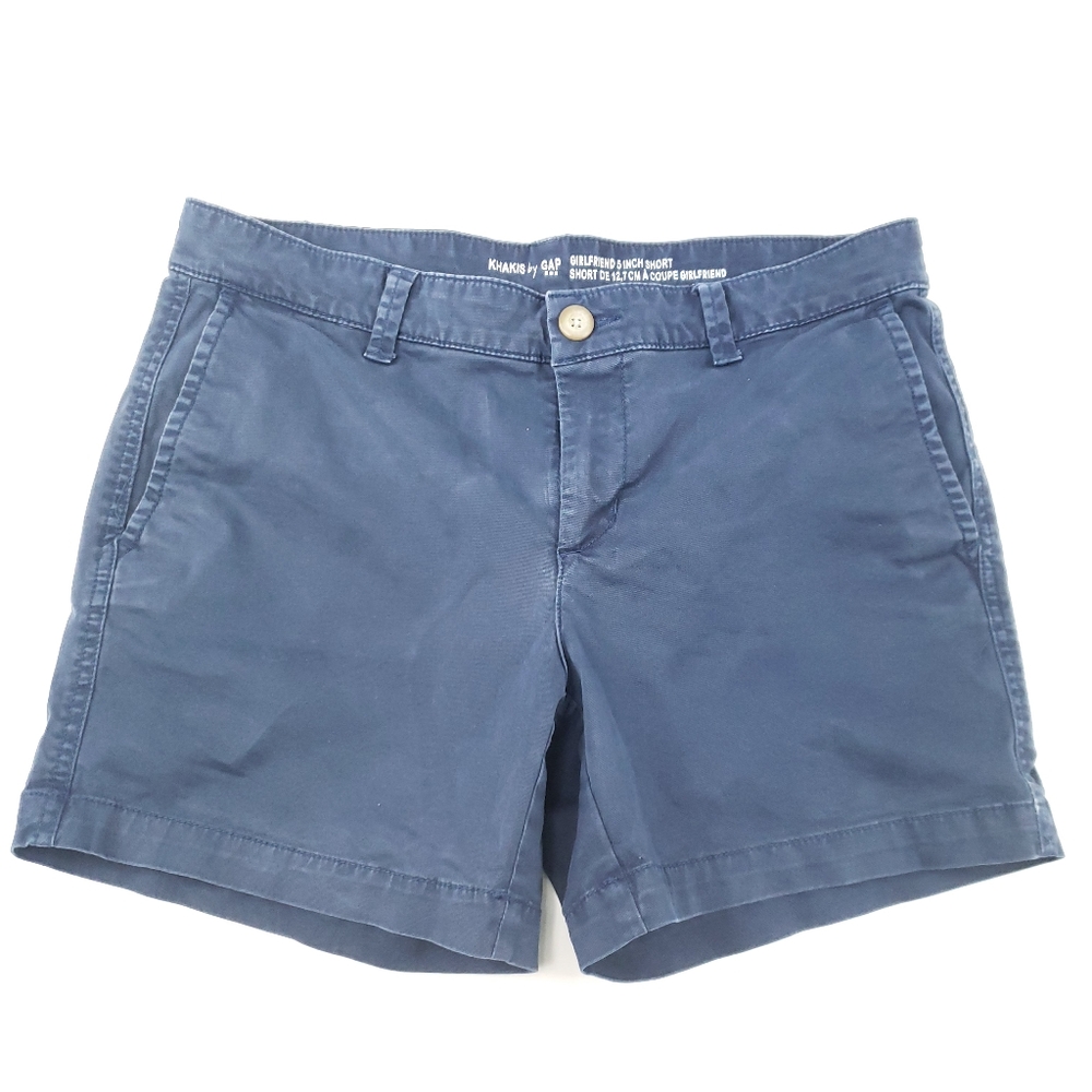 Khakis by GAP Girlfriend Shorts Size 2/26